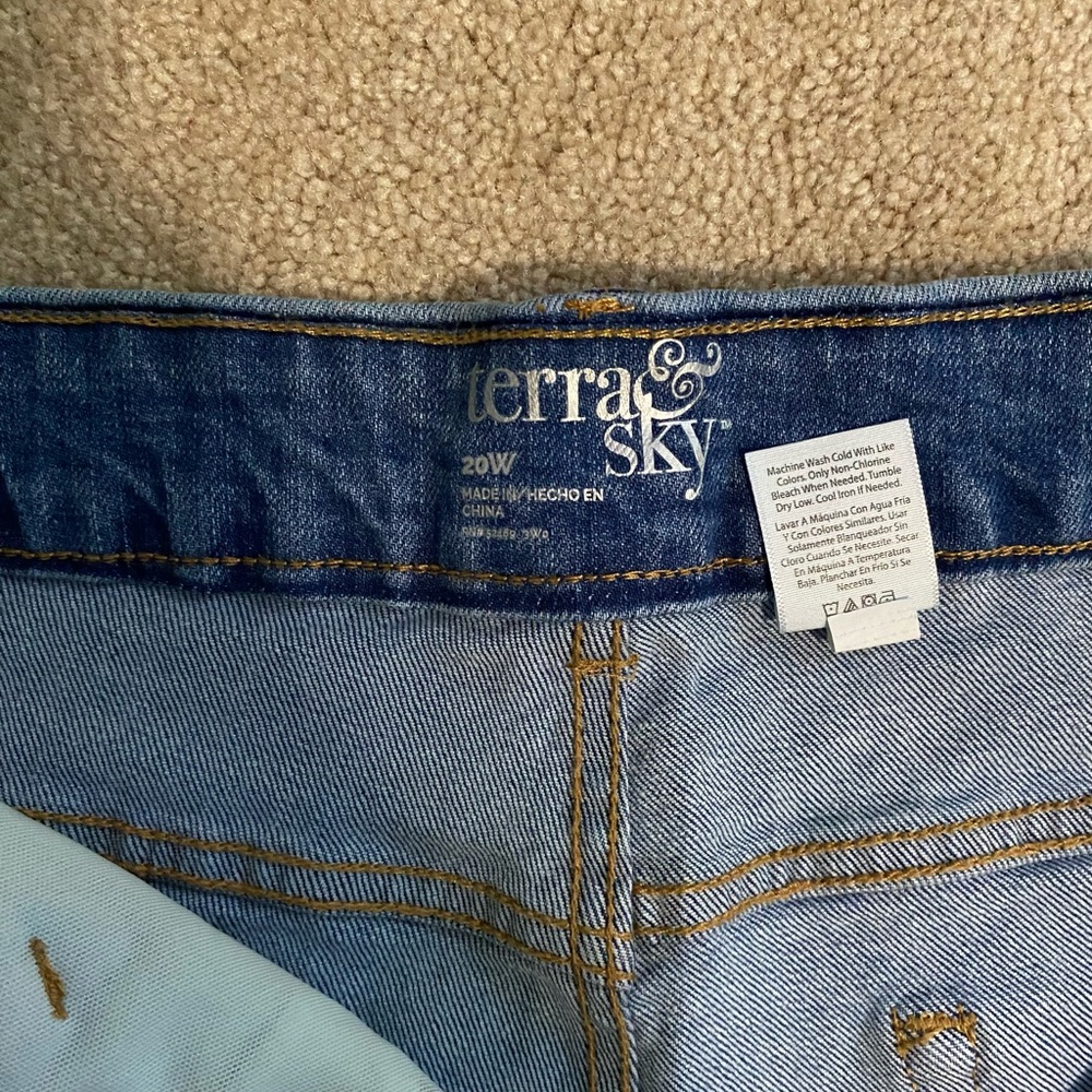Terra & Sky denim jeans, size 20
